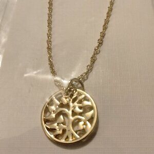 Tree of Life Pendant Necklace 18 Inch Chain Jewelry Gold Tone  New in Package